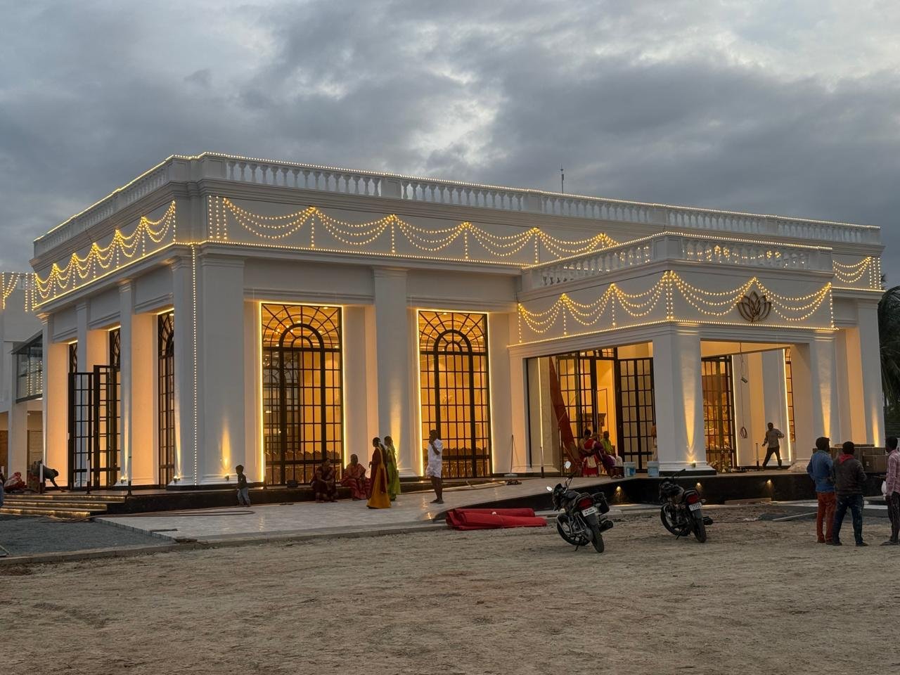 Lotus Mahal
